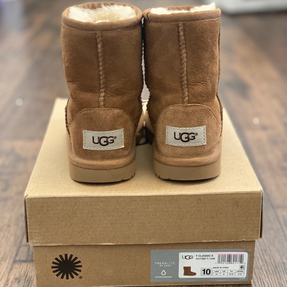 Other - Classic toddler UGGs